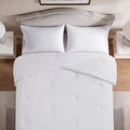 Mainstays Full/Queen Comforter, Reversible Down Alternative, All-Season, White Seersucker