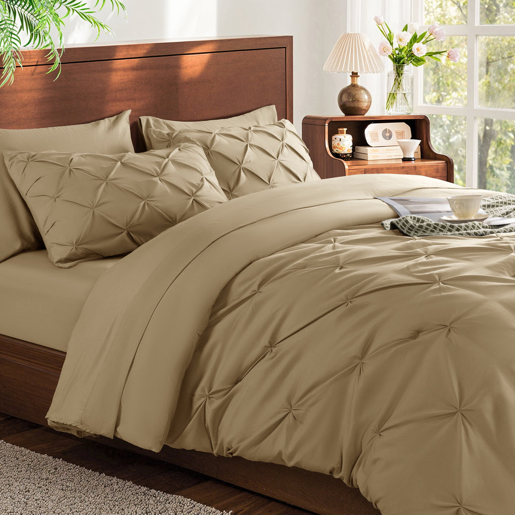 Baauye Queen Comforter Set, 7 Pieces Beige Comforters, Pintuck Bedding Sets for All Season, Bed in a Bag with Comforter, 1 Fitted Sheet, 1 Flat Sheet, 2 Pillowcases & 2 Shams