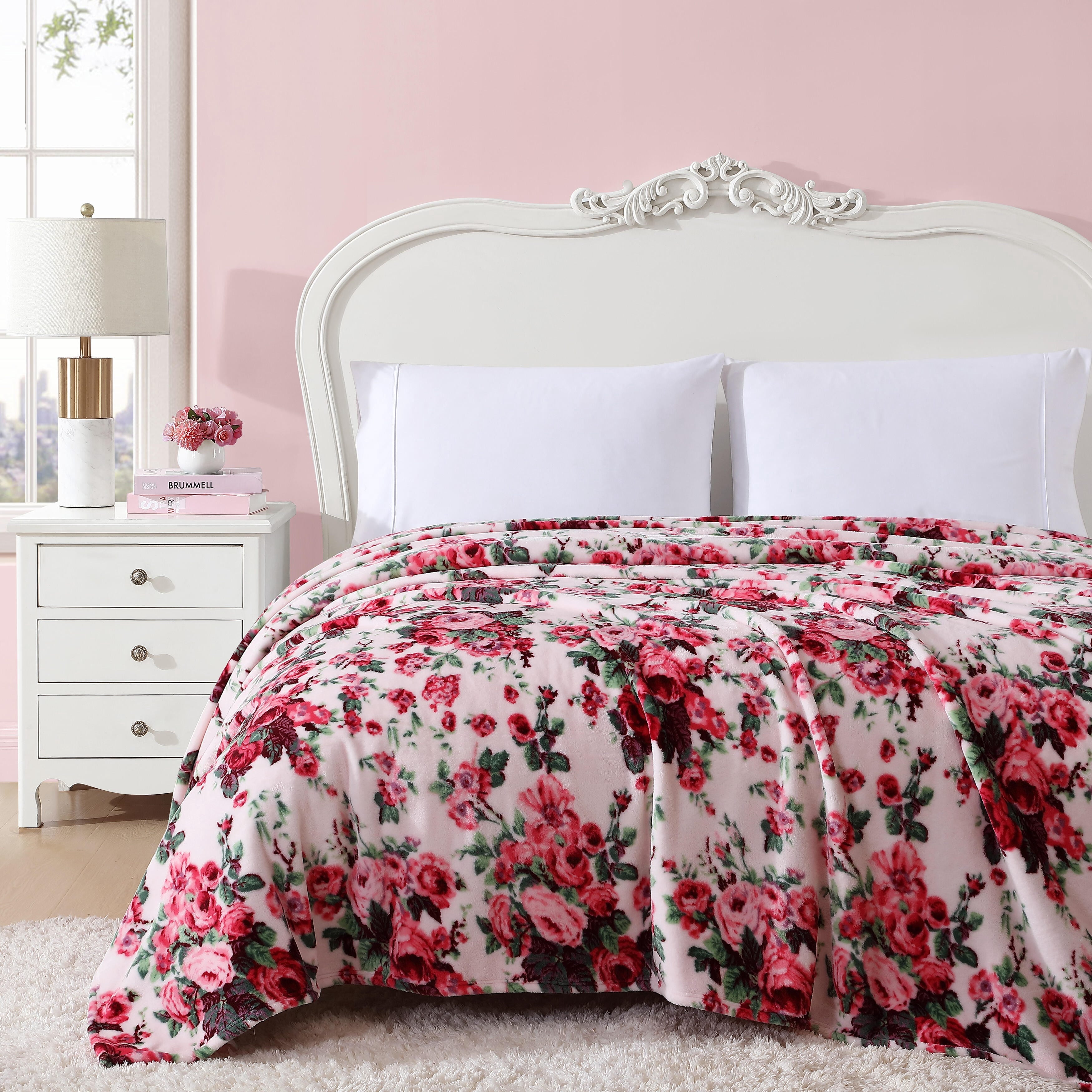 Betsey Johnson Vintage Floral Light Pink & Pink Full/Queen Bed Blanket, Soft Cozy Bedroom Blanket, Machine Washable