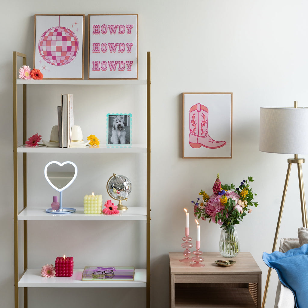 Mainstays 11.26" Tall Light Blue Plastic Frame Tabletop Heart Shaped LED Lighted Mirror with Trinket Tray