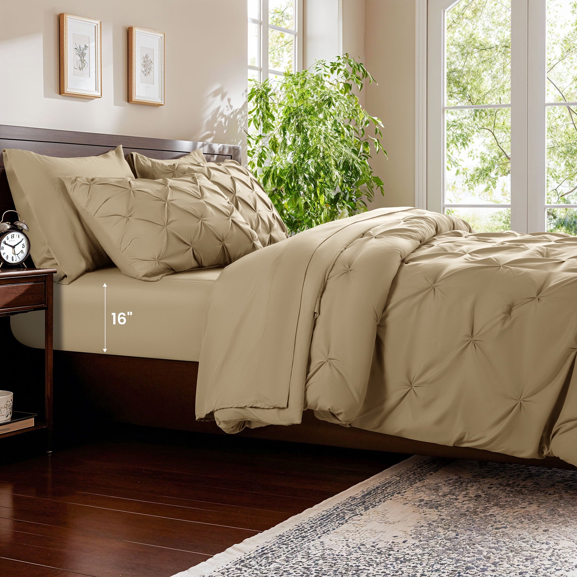 Baauye Queen Comforter Set, 7 Pieces Beige Comforters, Pintuck Bedding Sets for All Season, Bed in a Bag with Comforter, 1 Fitted Sheet, 1 Flat Sheet, 2 Pillowcases & 2 Shams