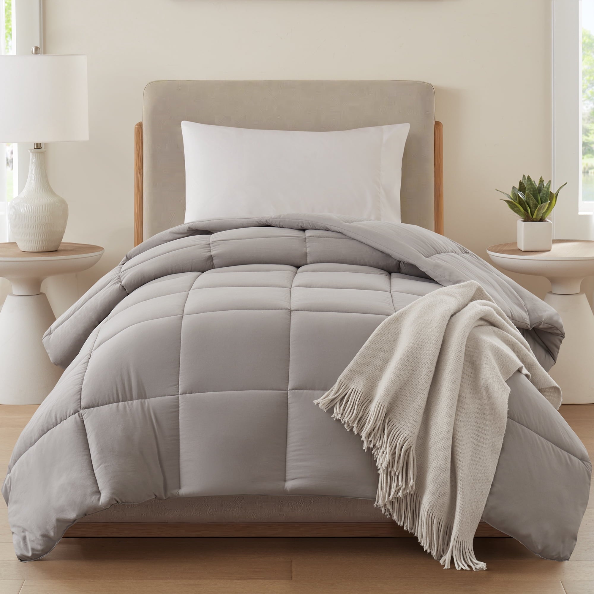 Mainstays Twin/Twin XL Comforter, Down Alternative, All-Season, Stone
