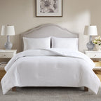 Mainstays Full/Queen Comforter, Reversible Down Alternative, All-Season, White Seersucker