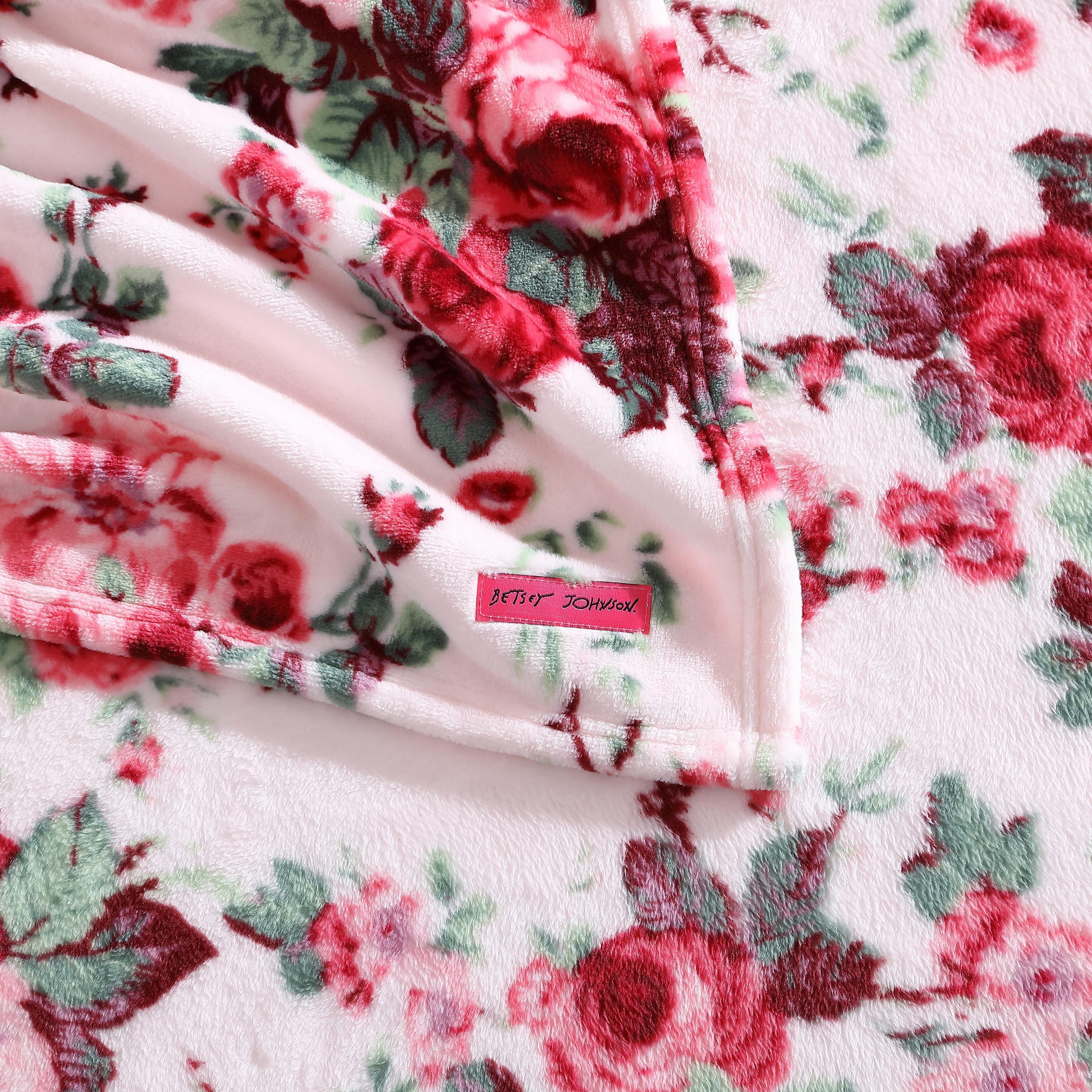 Betsey Johnson Vintage Floral Light Pink & Pink Full/Queen Bed Blanket, Soft Cozy Bedroom Blanket, Machine Washable
