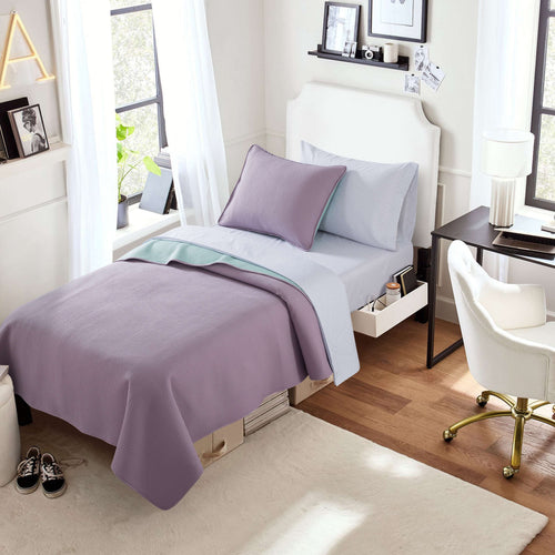 Campus Comforts by New Sega Home 2-Piece Pinsonic Quilt Set, Flora, Lavender,Twin-XL